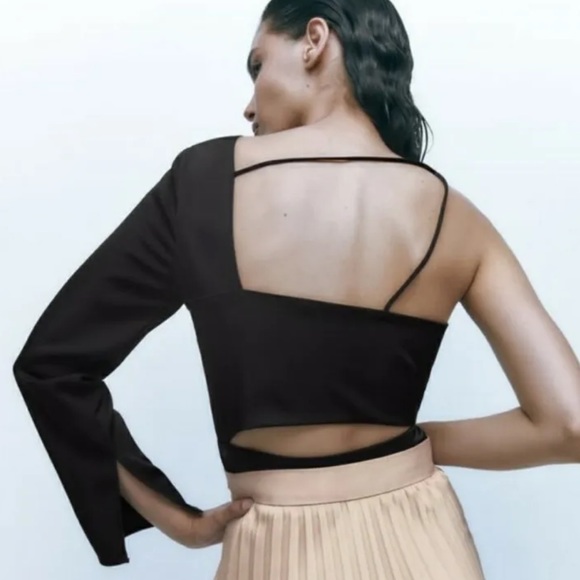 Zara sateen asymmetrical black top - Picture 2 of 8